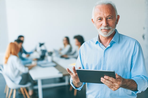 Negocios-que-puedes-emprender-si-eres-un-adulto-mayor